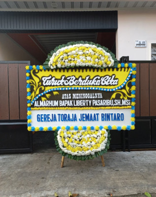 Papan Bunga Duka di Rajeg
